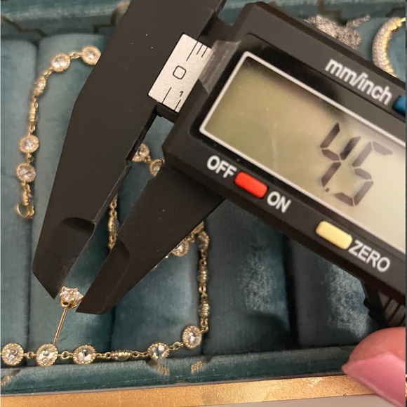 14k solid yellow gold star cut cz stud piercing earring diamond simulant 1pc - Picture 4 of 4